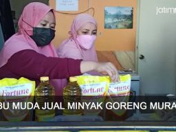 Video: Ibu Muda di Ponorogo Jual Minyak Goreng Murah