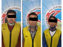 Tiga Anggota Sindikat Narkoba Apartemen Diringkus Polrestabes Surabaya