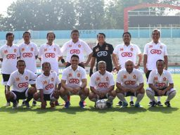 Silaturahmi dengan Wartawan, Gerindra dan PWI Jatim Sparing Sepak Bola
