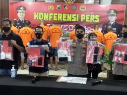 Terlibat Peredaran Narkoba dan Pil Koplo di Kota Mojokerto, 7 Orang Diringkus