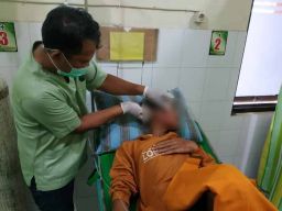 Minta Uang Istri Tak Diberi, Bapak di Trenggalek Hajar Anak Tiri dengan Godam