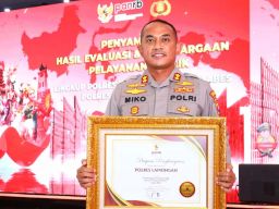 Polres Lamongan Sabet Penghargaan Bidang Pelayanan Publik Prima