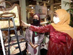 Perkuat Ekonomi Perdesaan, Pemprov Jatim Gelar Kampoeng Kreasi