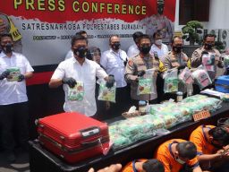 5 Kurir Narkoba Sindikat Timur Tengah-Surabaya Diringkus, 46 Kg Sabu Disita