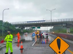Jalur Menuju Surabaya di Tol Pandaan-Malang yang Sempat Kena Longsor Dibuka