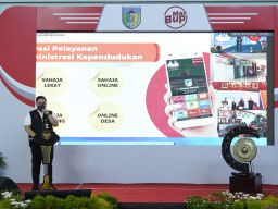 Mas Dhito Minta DLH Kerja Keras Jelang Beroperasinya Bandara Kediri