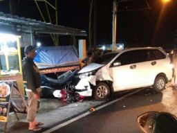 Mobil Hantam Motor di Kota Batu, Satu Orang Tewas