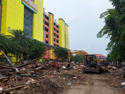 TPS Pasar Turi Dibongkar, Ruas Jalan Difungsikan Kembali