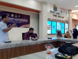 PWI Gresik Beri Edukasi Jurnalistik kepada Puluhan Pelajar SMA