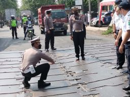 Catat! Mulai 4 April, Kendaraan ini Dilarang Masuk Jembatan Oka Bawes Pasuruan