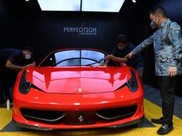 Bengkel Auto Dealing di Surabaya Tawarkan Glass Coating Berteknologi Canggih