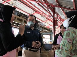 SIG Fasilitasi 5 Remaja Penyandang Disabilitas Berwirausaha di Pujasera Gresik