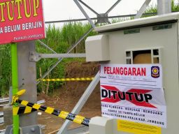 Satpol PP Kembali Segel Bangunan Tower Seluler Tak Berizin di Jombang