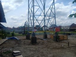 Bangunan Tower Bodong di Jombang Terancam Dibongkar