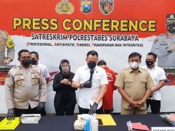 Kenal Pemuda Via Medsos, Bocah Perempuan di Surabaya Dicabuli Lalu Dibawa Kabur