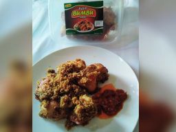 Ayam Bumbu Laos, Menu Buka Puasa Favorit Warga Sampang
