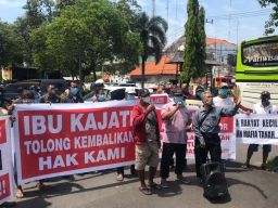 Korban Mafia Tanah Desak Kejari Sidoarjo Segera Eksekusi Sertifikat