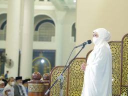 Ramadan 1443 H, Khofifah Ajak Masyarakat Perkuat Toleransi dan Berbagi