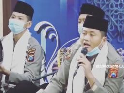 Wujudkan SDM Unggul di Era Police 4.0, Polda Jatim Rekrut Polisi Santri