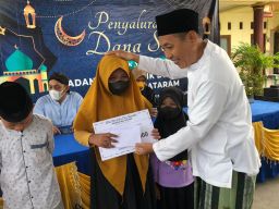 Bumdesma Bende Mataram Santuni Ratusan Anak Yatim Piatu di Gresik
