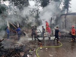 Gudang di Ponpes An-Nur 3 Malang Terbakar