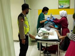 2 Motor Kecelakaan di Jalan Raya Ponorogo-Solo, 2 Luka Berat dan 1 Luka Ringan