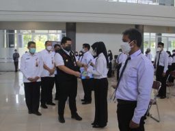 Mas Dhito Minta 698 Guru Penerima SK PPPK di Kediri Semangat Layani Masyarakat