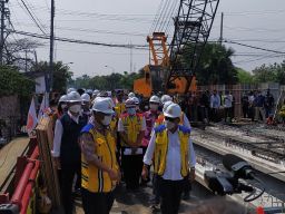 Cek Kesiapan Jalur Mudik, Menteri PUPR Tinjau Jembatan Ngaglik Lamongan