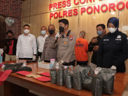 Belajar dari YouTube, Peracik Serbuk Petasan di Ponorogo Ditangkap Polisi