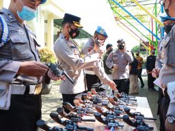 Antisipasi Penyalahgunaan, Polres Kediri Gelar Pemeriksaan Senpi Personel