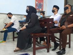 Pemesan Pil Penggugur Kandungan Novia Dihadirkan dalam Sidang Randy