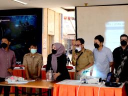 Setelah Pasar Turi, Kini Giliran Hi-Tech Mall yang Dihidupkan Eri Cahyadi