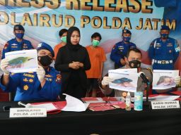Ditpolairud Polda Jatim Gagalkan Penyelundupan Burung dari Banjarmasin