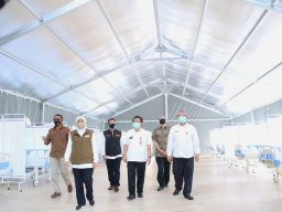 Kasus Covid-19 Jatim Terus Melandai, RS Lapangan Indrapura Resmi Ditutup