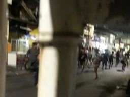 Tawuran 2 Kelompok Remaja di Tambak Asri Surabaya, Bawa Petasan hingga Sajam