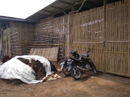 Tempat Pemanfaatan Limbah B3 di Jombang Disegel, Begini Duduk Perkaranya