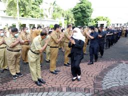 Terbitkan SE Jam Kerja Khusus Ramadan, Khofifah Yakin Produktivitas ASN Tinggi