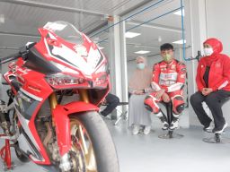 Mario Aji Cetak Rekor di Moto3 Italia 2022, Khofifah: Prestasi Terbaik