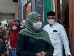Warga Jatim Diizinkan Lepas Masker di Area Terbuka, Khofifah: Menuju Better Life