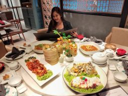 Sajian Chinese Food Berpadu Rempah Lokal di DoubleTree by Hilton Surabaya
