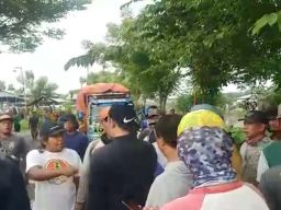 Sebut Warga Desa Tak Dilibatkan, KPS Tuntut TPST Lingkar Timur Sidoarjo Ditutup
