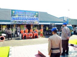 Sederet Langkah Ditpolairud dalam Mengantisipasi Banjir Rob di Jatim