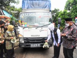 Ekspor Perdana Excelsa Wonosalam, Khofifah Ajak Pemuda Kembangkan Bisnis Kopi