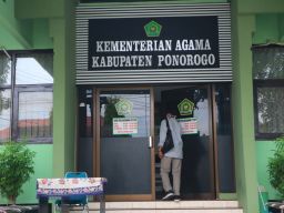 Terganjal Batas Usia, 314 CJH asal Ponorogo Tahun Ini Gagal Berangkat