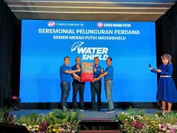 Semen Merah Putih Watershield Kini Hadir di Surabaya