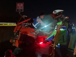 Kronologis Elf Seruduk Pantat Truk Tronton di Jalur Tol Nganjuk-Caruban