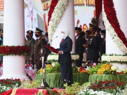 Peringati Harkitnas, Khofifah Inginkan Jatim Jadi Penggerak Kebangkitan Nasional