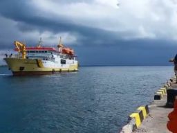 KMP Sabuk Nusantara 91 Berhasil Dievakuasi, Cek Kelayakan di Pelabuhan Sapeken