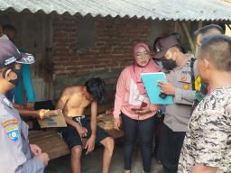 Wisatawan Hilang Terseret Ombak di Pantai Konang Trenggalek