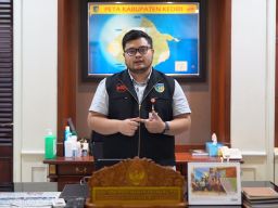 Mas Dhito Izinkan Masyarakat Kabupaten Kediri Lepas Masker di Luar Ruangan